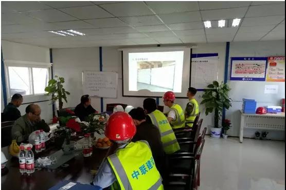 枫景村安置房项目组织召开市优良结构工程评审会