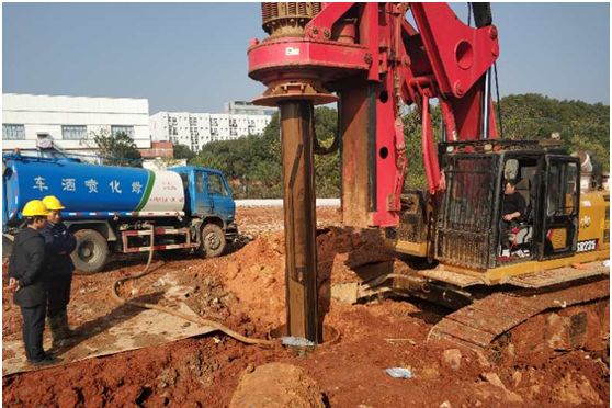 昌北第一学校（初中部）扩建项目试验桩桩基础正式施工 