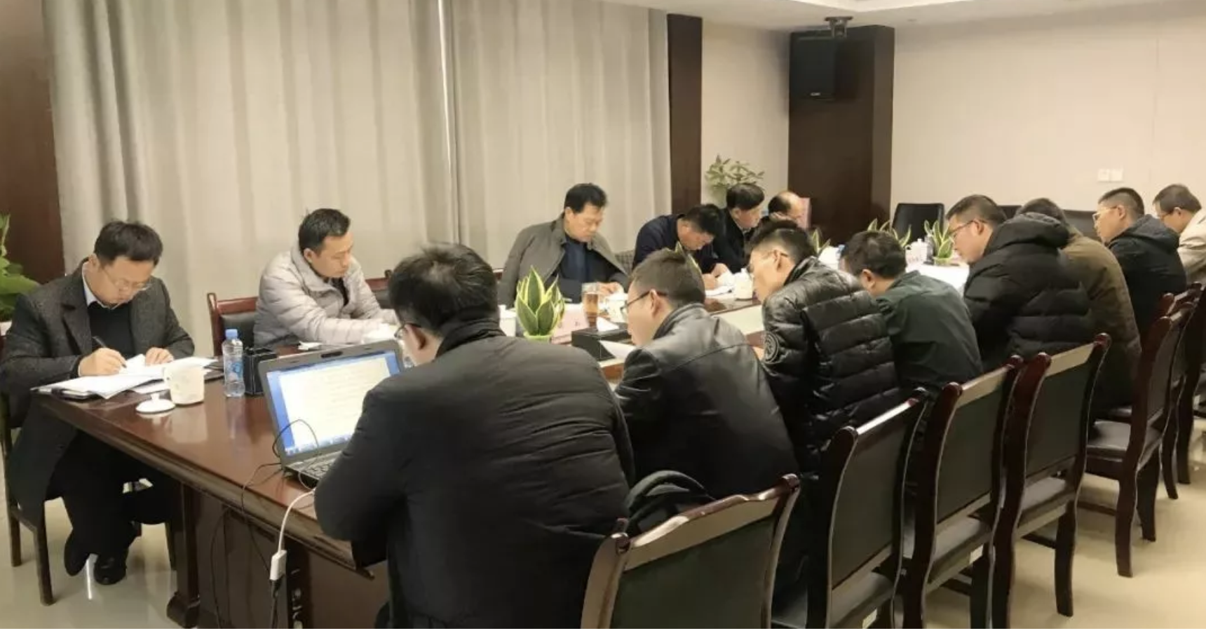 金开集团召开2020年新建、续建及完工项目推进计划汇报专题