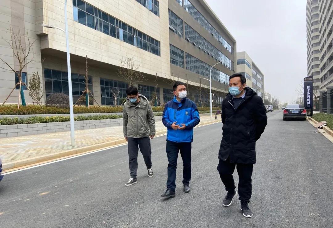 集团党委委员、纪委书记方义发率队开展疫情防控督导工作