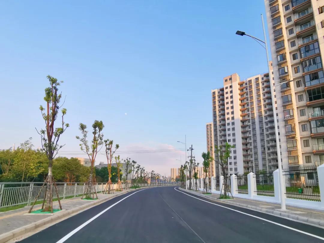 好消息!赤府路全面完工